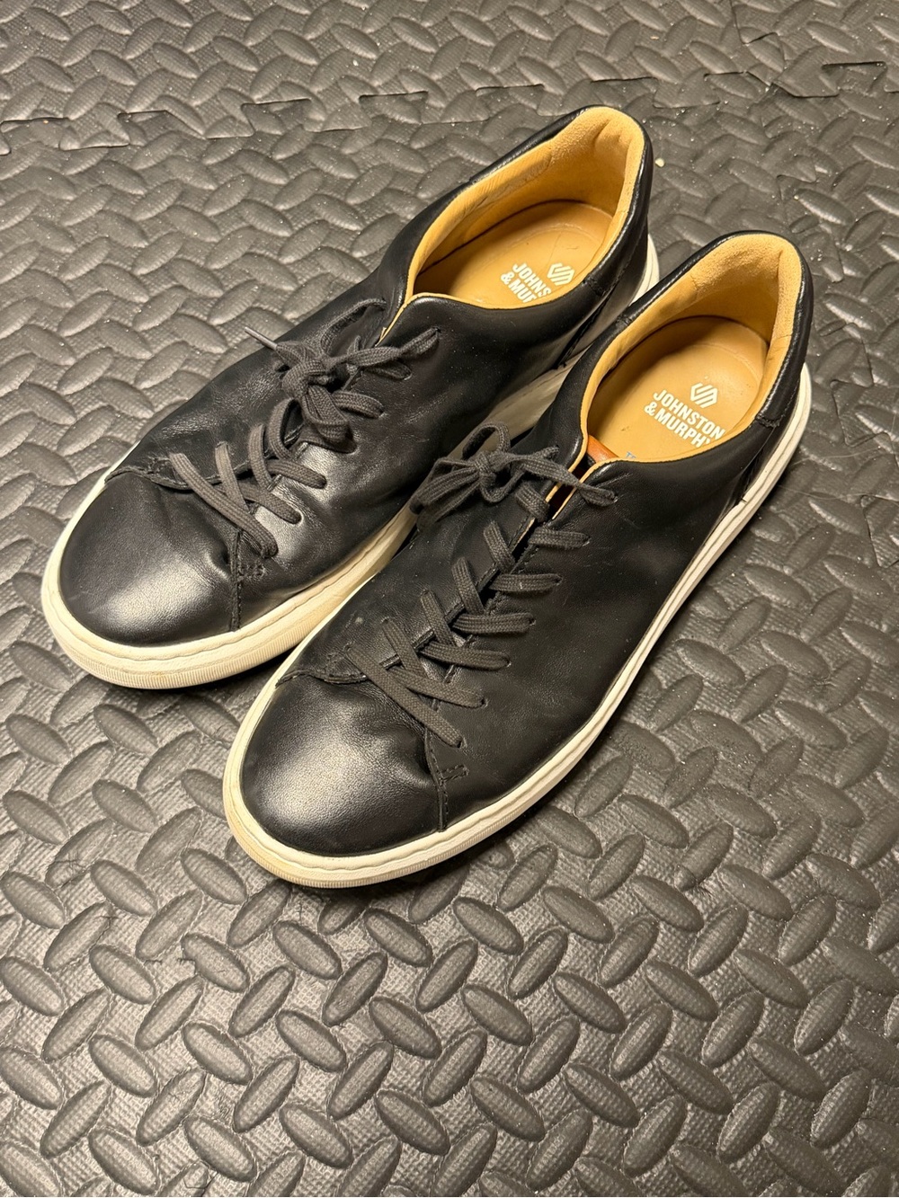 Johnston & Murphy Black Leather Low-Top Sneakers with White Sole
